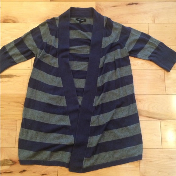 Sweaters - Express Open front sweater size small